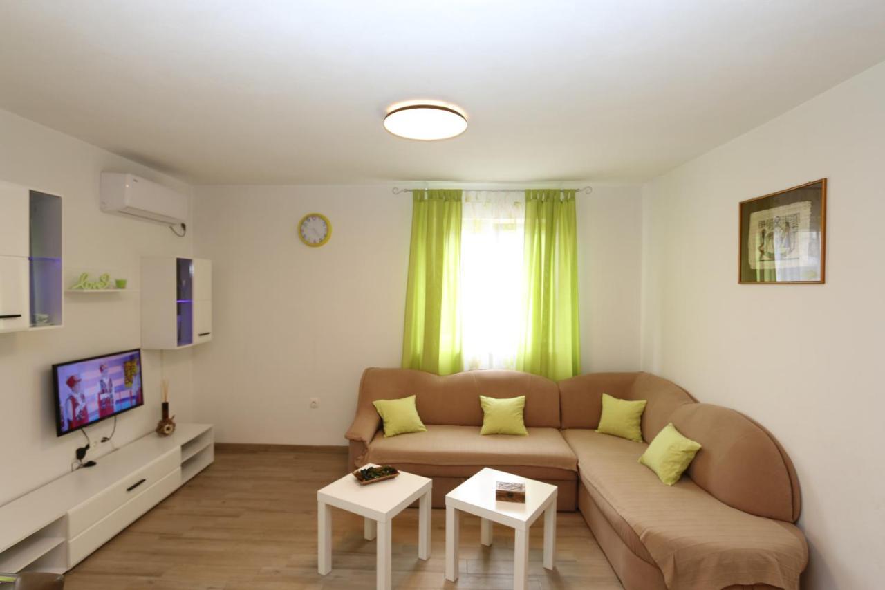 Apartment Mirjana Šilo